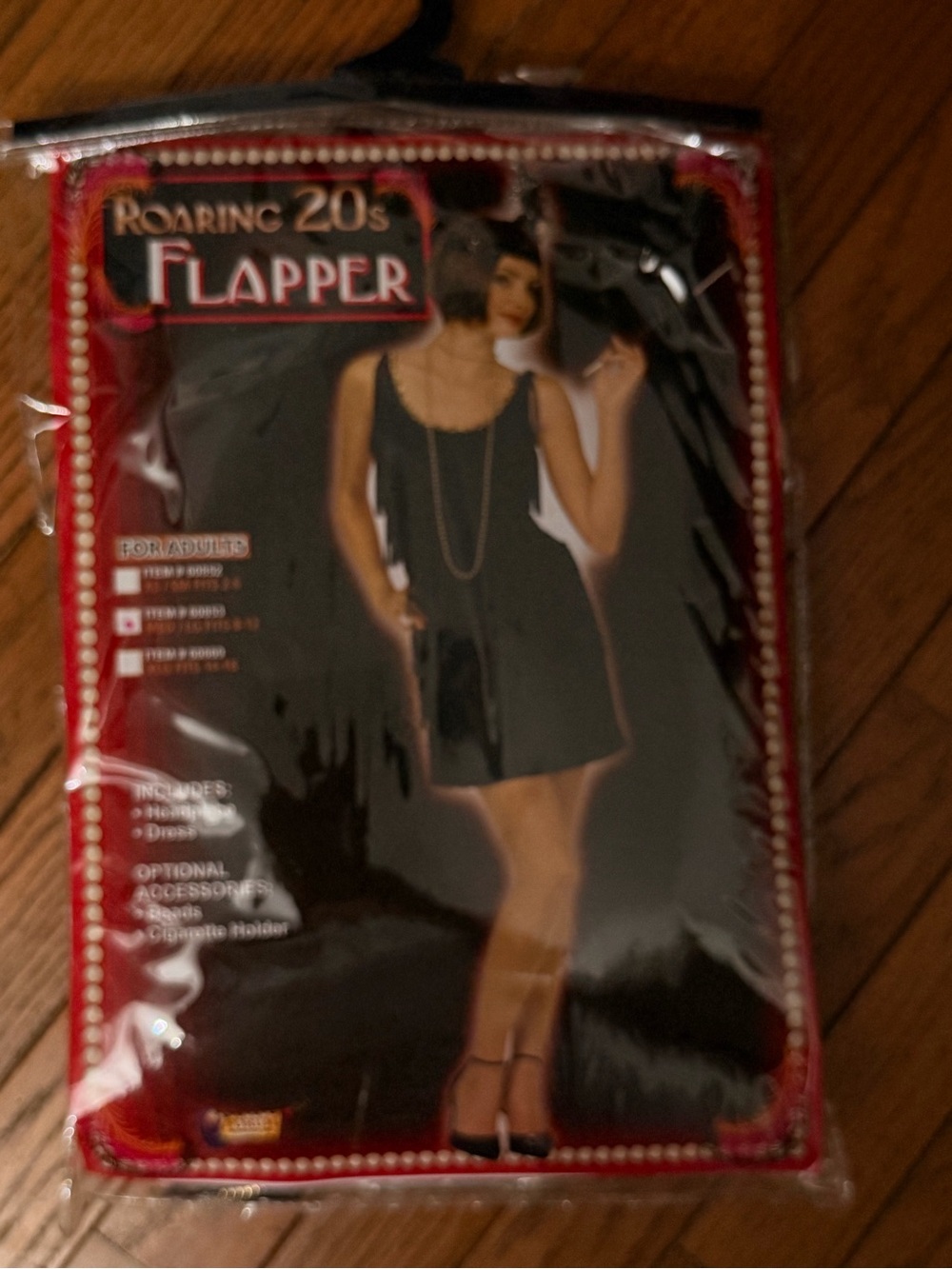 Halloween Roaring 20s Black Flapper Dress and accessories